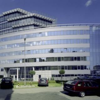 Pronájem kanceláře, 974m²