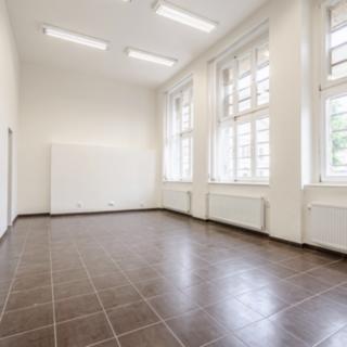 Pronájem kanceláře 30 m² Louny
