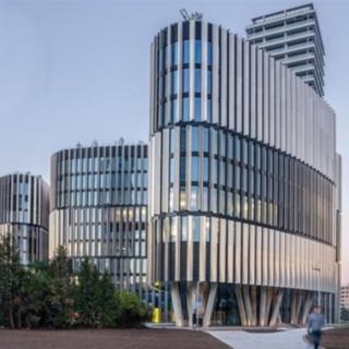 Pronájem kanceláře 415 m² Praha