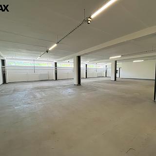 Pronájem skladu 436 m&sup2; Praha