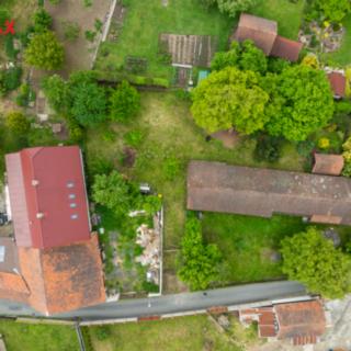 Prodej stavební parcely 878 m² Zbizuby