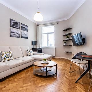 Pronájem bytu 2+kk 50 m² Praha Žižkov, Kubelíkova