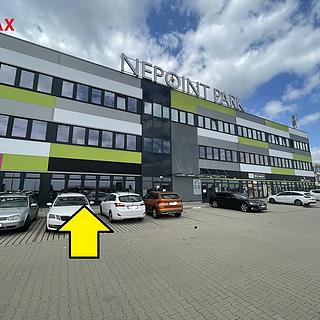 Pronájem kanceláře 135 m&sup2; Nehvizdy