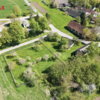 Prodej stavební parcely 1102 m² Chrtníč