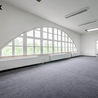 Pronájem kanceláře 53 m² Louny, Mírové náměstí