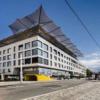 Pronájem kanceláře 539 m² Praha Smíchov, Nádražní