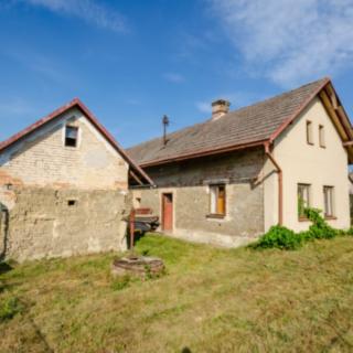 Prodej rodinného domu 72 m² Dašice Prachovice