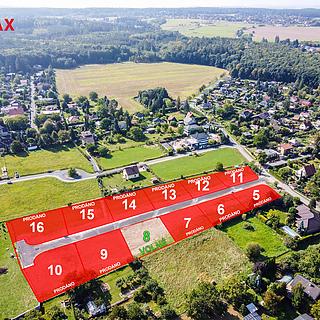 Prodej stavební parcely 801 m² Louňovice