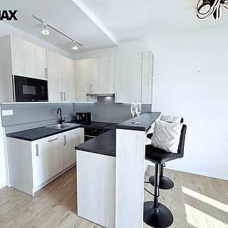 Pronájem bytu 2+kk 40 m&sup2; Praha