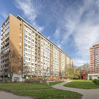 Pronájem bytu 2+kk 45 m² Praha