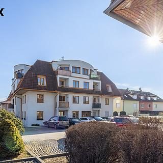 Prodej bytu 3+kk 74 m&sup2; Rudná