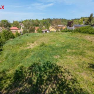 Prodej stavební parcely 1 000 m² Mariánské Lázně Úšovice, U Tvrze