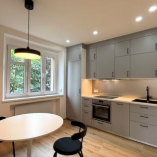 Pronájem bytu 2+kk 40 m² Praha