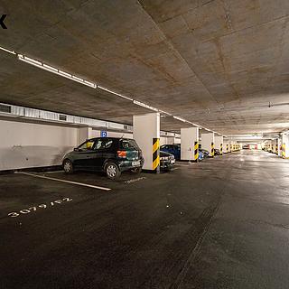 Pronájem parkovacího místa 12 m² Praha Vysočany, Podkovářská