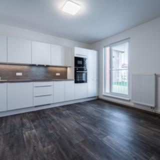 Pronájem bytu 2+kk 38 m² Nehvizdy, Zápská