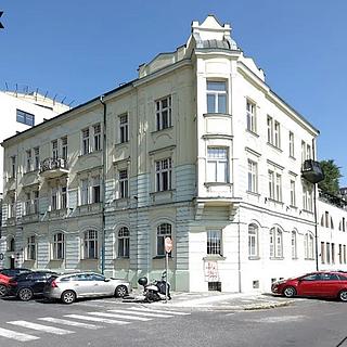 Pronájem obchodu 325 m&sup2; Praha