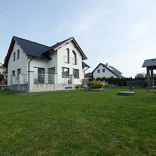 Prodej rodinného domu 177 m&sup2; Kostelní Hlavno