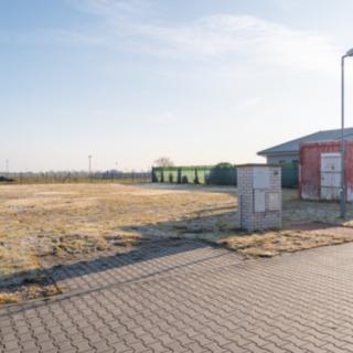 Prodej stavební parcely 833 m² Radonice