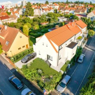 Prodej rodinného domu 74 m² Praha Záběhlice, Severní V