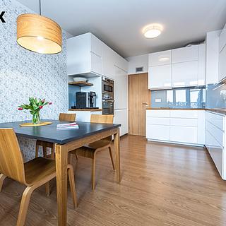 Prodej bytu 3+kk 97 m&sup2; Praha