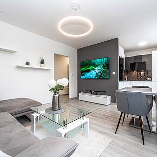 Prodej bytu 4+kk 83 m² Praha Smíchov, Fráni Šrámka