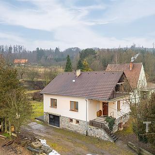 Prodej rodinného domu 322 m&sup2; Drnovice