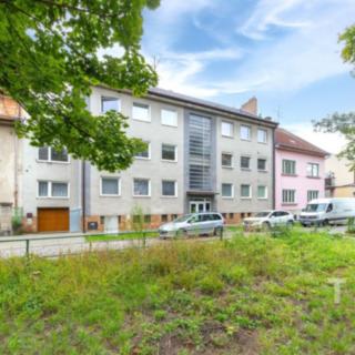 Prodej bytu 4+1 150 m² Hodonín, Mírové nám.