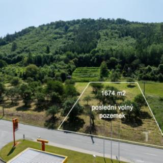 Prodej stavební parcely 1 674 m² Blansko