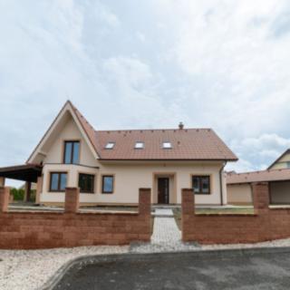 Prodej rodinného domu 218 m² Stará Huť