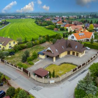 Prodej rodinného domu 363 m² Sulice