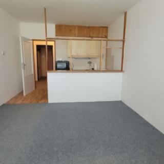 Pronájem bytu 1+kk a garsoniéry 30 m² Příbram VII, Jana Drdy