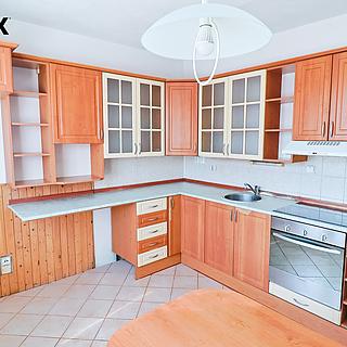 Prodej bytu 2+1 55 m&sup2; Mníšek pod Brdy