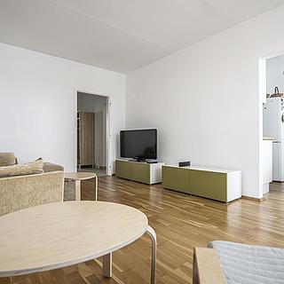 Pronájem bytu 3+1 76 m² Praha