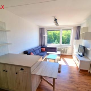 Pronájem bytu 2+kk 41 m² Praha