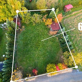 Pronájem stavební parcely 482 m² Drevníky