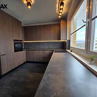 Prodej bytu 4+kk 90 m² Teplice, Novoveská