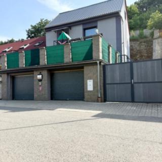 Prodej rodinného domu 300 m² Bílina