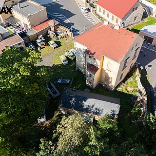 Prodej rodinného domu 448 m² Zabrušany Želénky