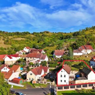 Prodej rodinného domu 165 m² Malíč