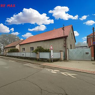 Prodej rodinného domu 230 m² Neratovice, Nádražní