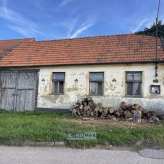 Prodej rodinného domu 296 m² Hlohovec