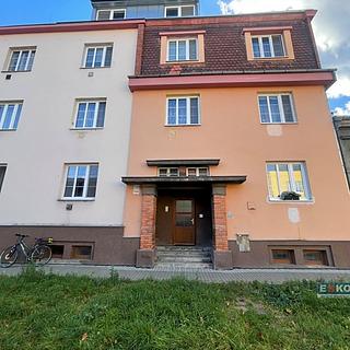 Pronájem bytu 1+1 45 m² Břeclav