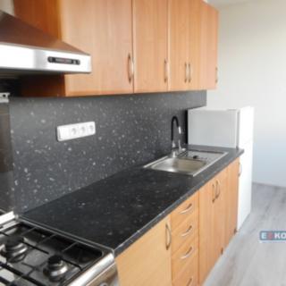 Pronájem bytu 3+1 68 m² Břeclav Charvátská Nová Ves, Na Valtické