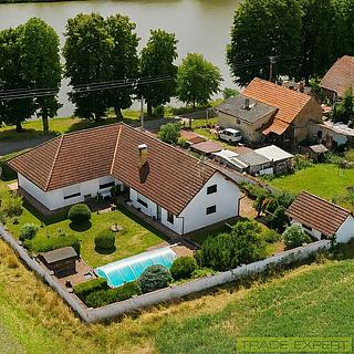 Prodej rodinného domu 236 m² Korno