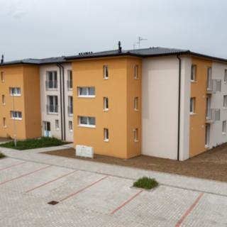 Prodej bytu 1+kk, garsoniery 38 m² Nehvizdy