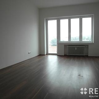 Pronájem bytu 2+1 60 m² Brno Veveří, Štefánikova