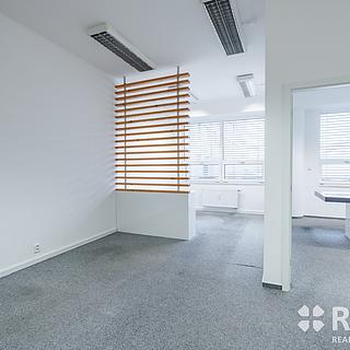 Prodej kanceláře 70 m&sup2; Brno