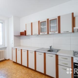 Pronájem bytu 2+1 65 m² Brno Řečkovice, Kárníkova