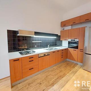 Pronájem bytu 3+kk 87 m² Brno Veveří, Jiráskova