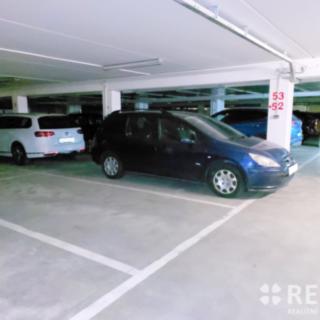 Pronájem parkovacího místa 12 m² Brno Lesná, Majdalenky